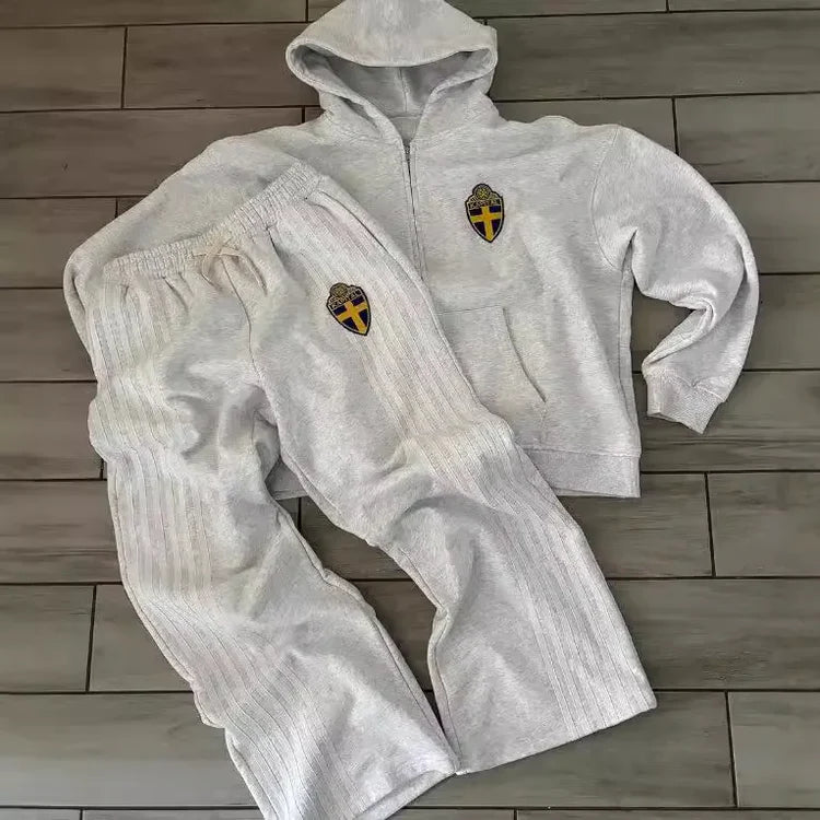 SCHWEDISCHER TRACKSUIT